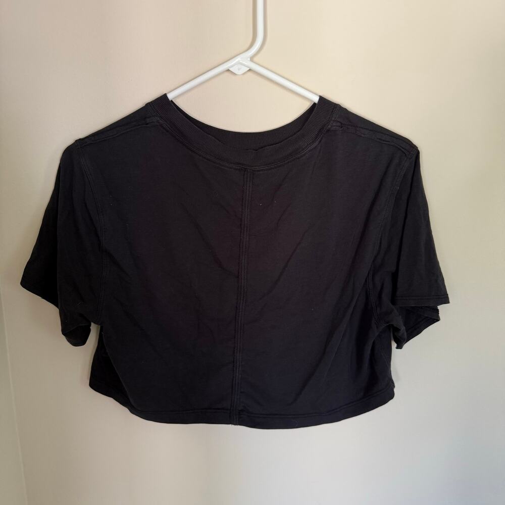 Lululemon Black All Yours Boxy Cropped T-Shirt Pima Cotton Workout Athlesuire- 2 - Picture 4 of 7